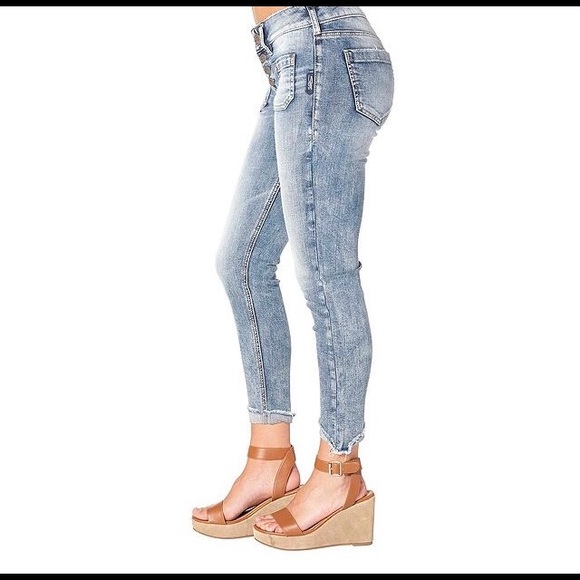 NWOT Silver Jeans đź‘– Elyse Skinny Crop 26 - Picture 8 of 8