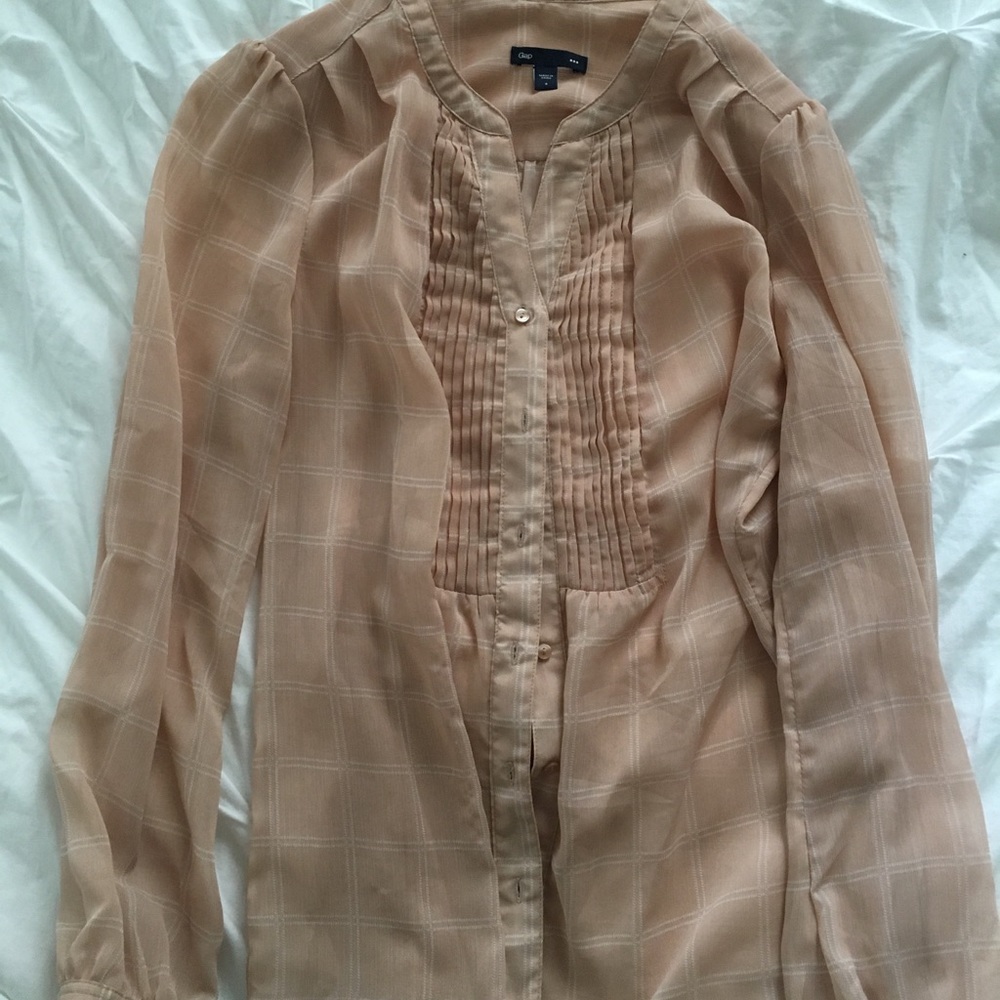 Gap Sheer Buttondown
