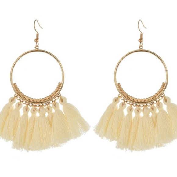 Large tassel fringe hoop earrings NWOT - Picture 7 of 8