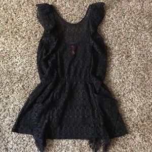 vs bathing suit cover. size small. nwot.