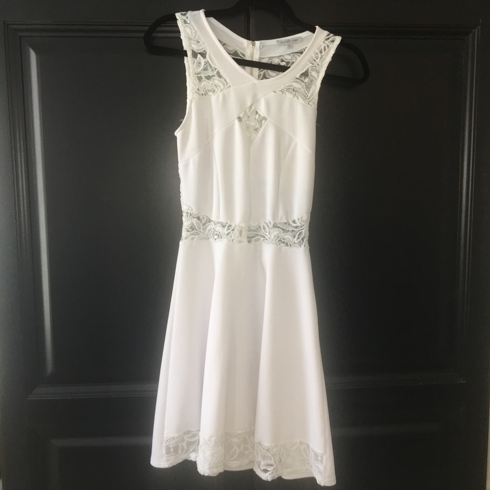 Adorable Little White Dress 👗