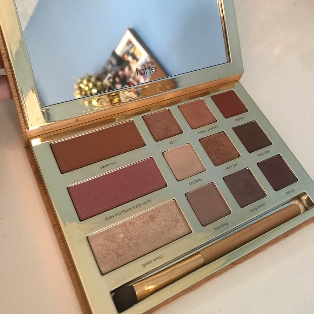 Tarts Grav3YardGirl Swamp Queen Palette