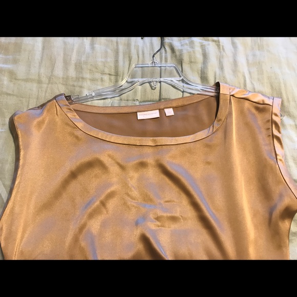 Gold top - Picture 2 of 3