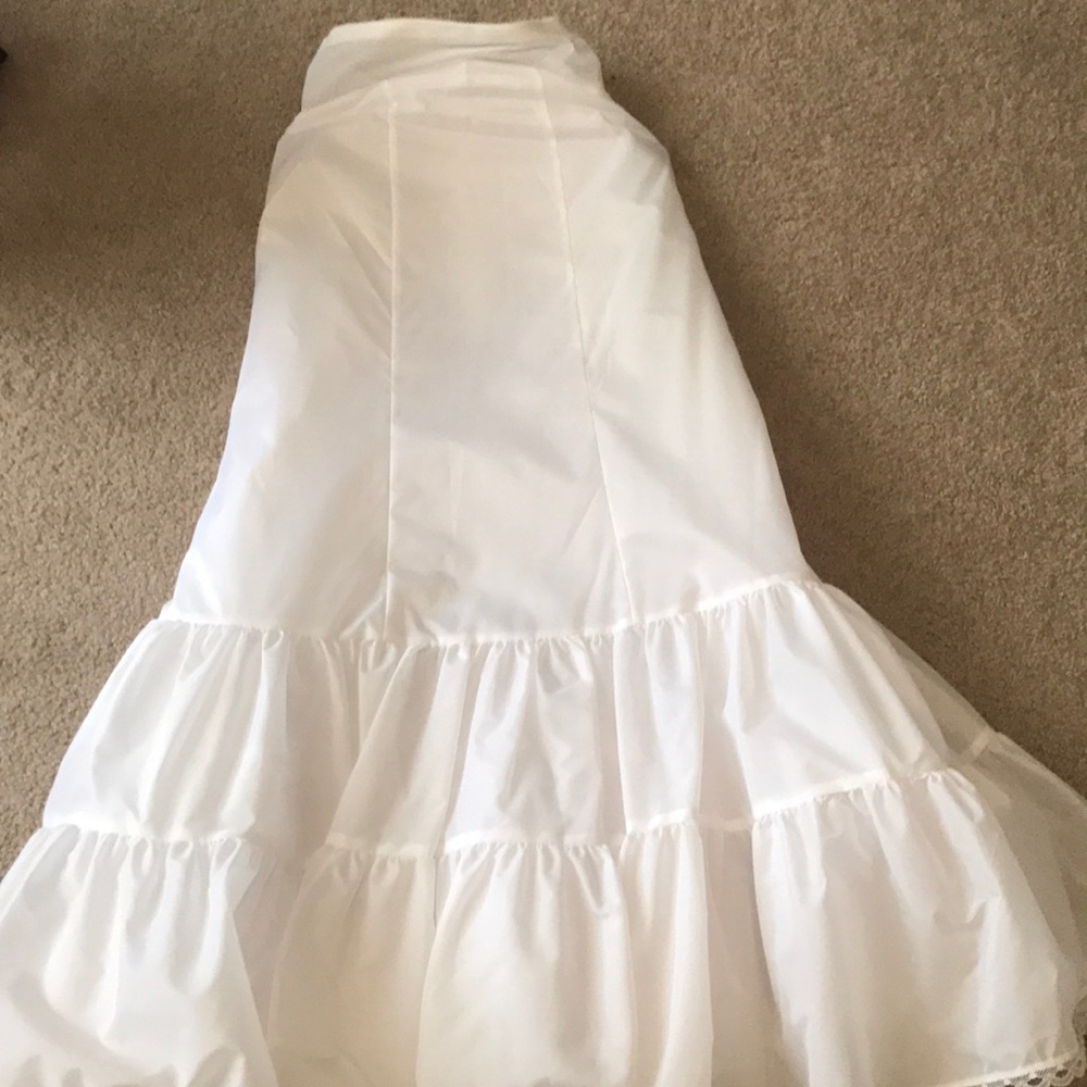 Wedding gown fitted slip. size 8