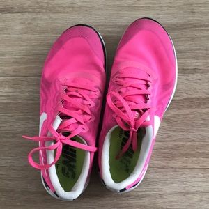 Gently used barefoot running nikes.