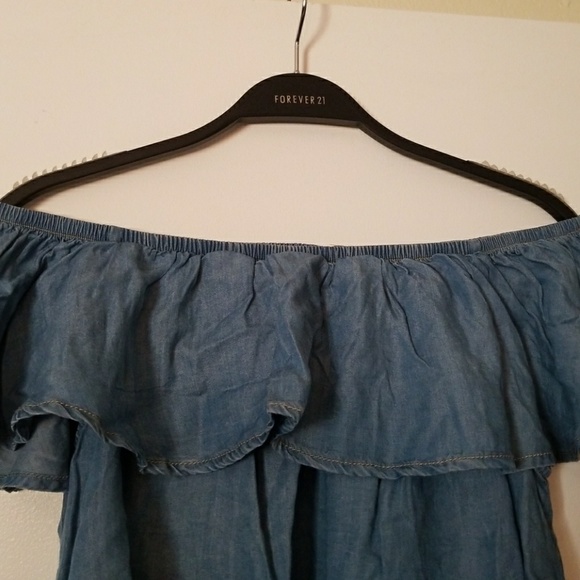 Top - Picture 2 of 3