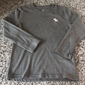 NWOT Abercrombie Kids Grey Tee