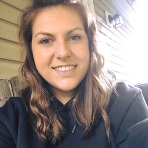 Meet your Posher, Makayla