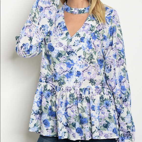 Floral Blouse with Choker Neckline - Picture 4 of 5