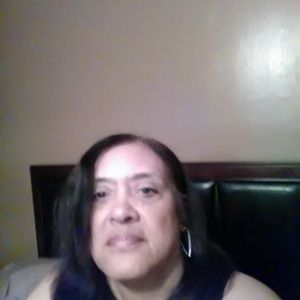 Meet your Posher, Yvette