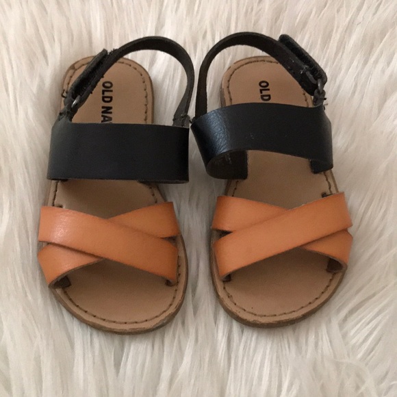 Old Navy Shoes - Old navy toddler sandals Old Navy Shoes - Old navy toddler sandals