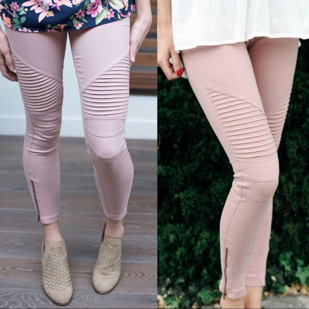 *ONE PAIR LEFT* Mauve moto jeggings L/XL 💕