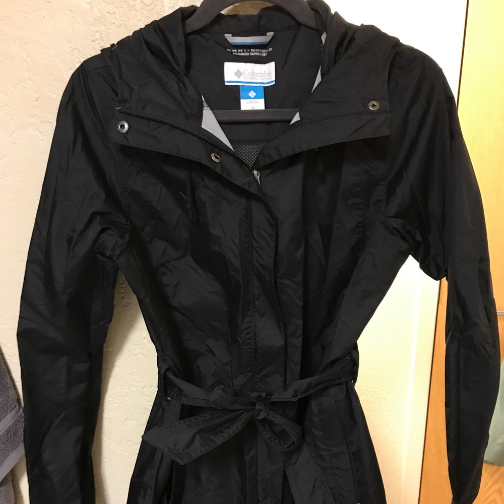 Columbia Rain Jacket!