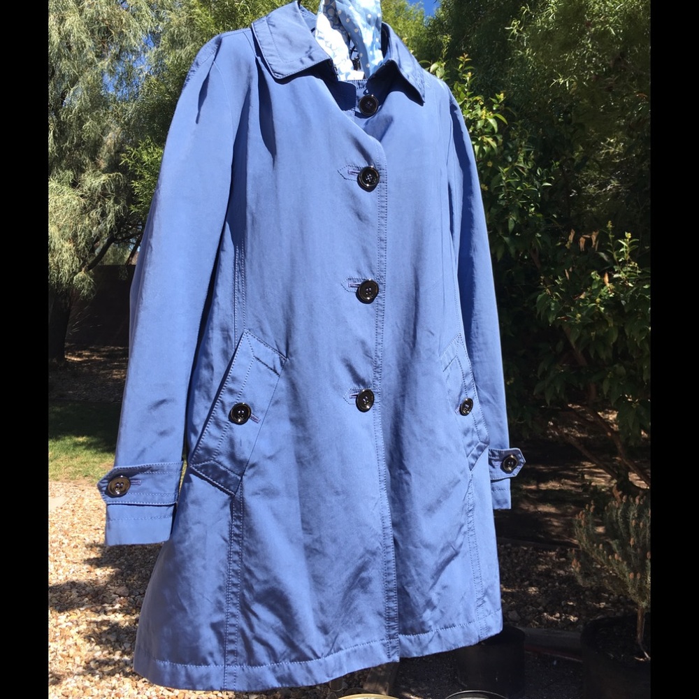 Coach Ladies Walking/Raincoat