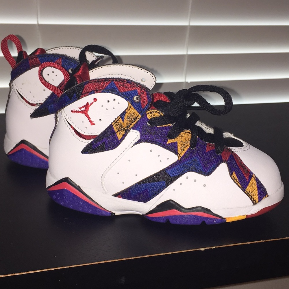Toddler Jordans "7 retro". size 8