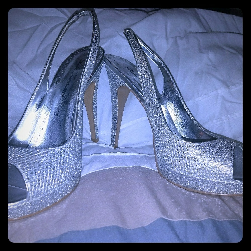 Lulu Townsend sling back heels