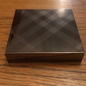 Limited Edition Burberry Face and Eyes highlight