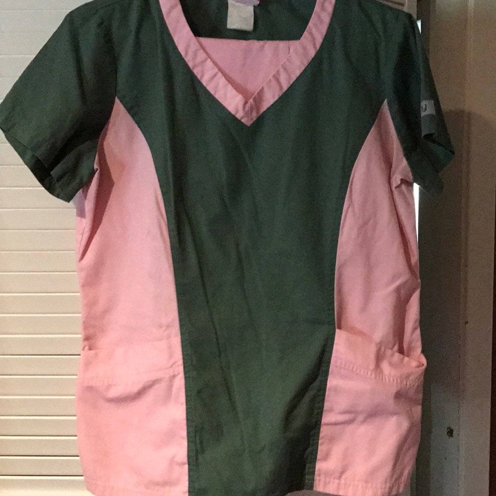 Outfit - Picture 2 of 3