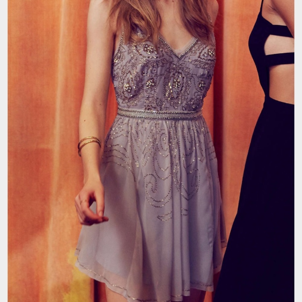 The prettiest little dress!