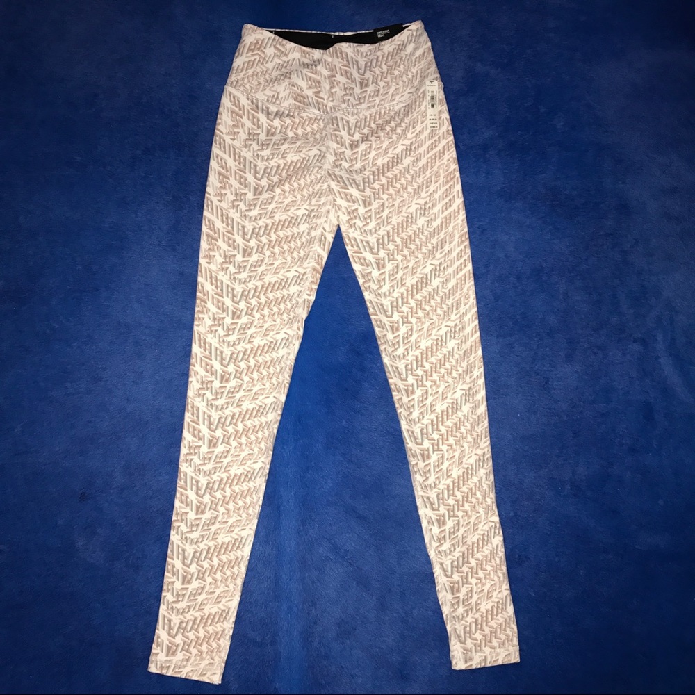Victoria's Secret Sport Medium Rise Leggings