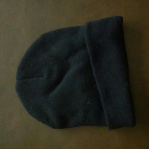 Tek Gear black beanie