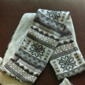 Brand New 6pc. Mukluk Winter Set