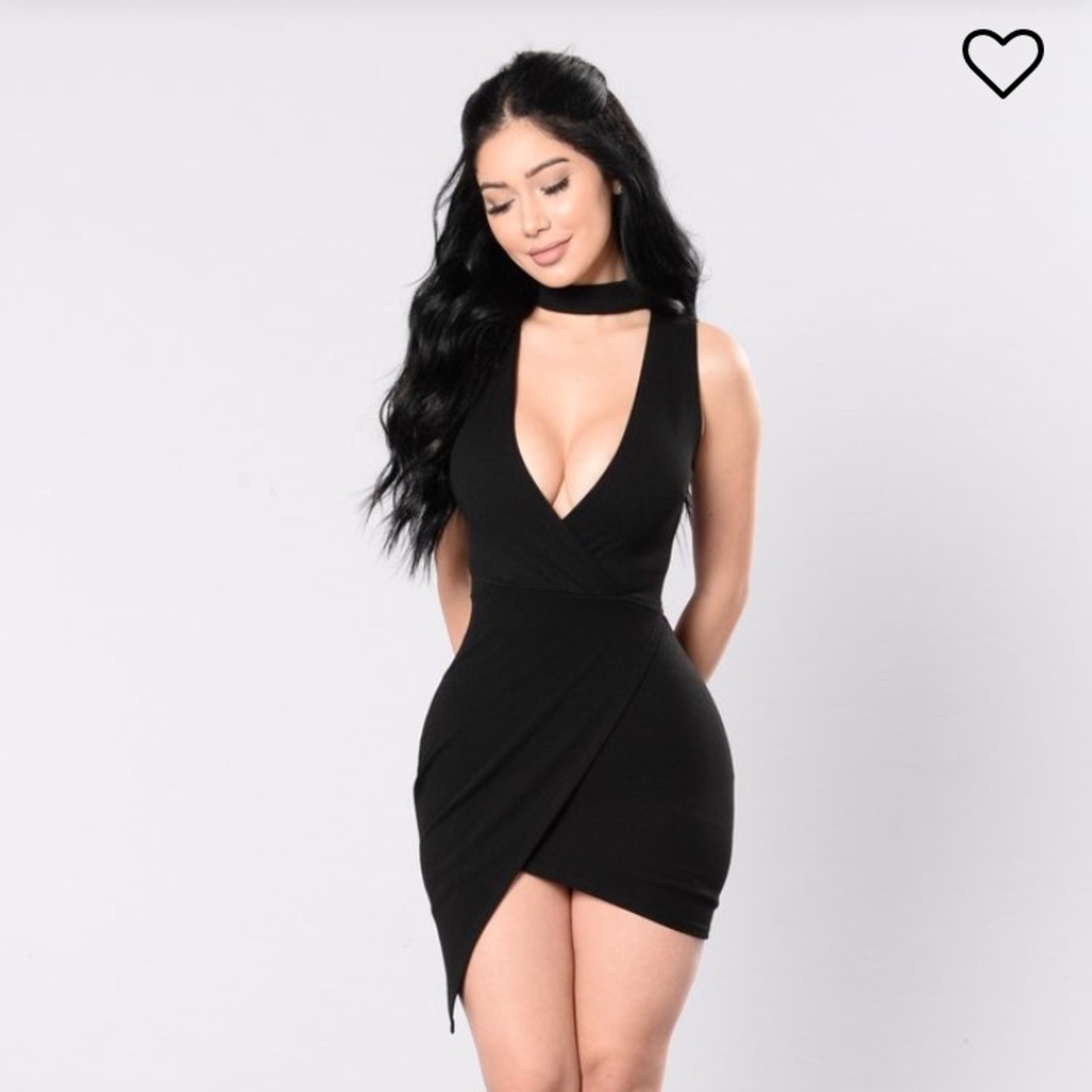 Sexy black dress from Fashion Nova!
