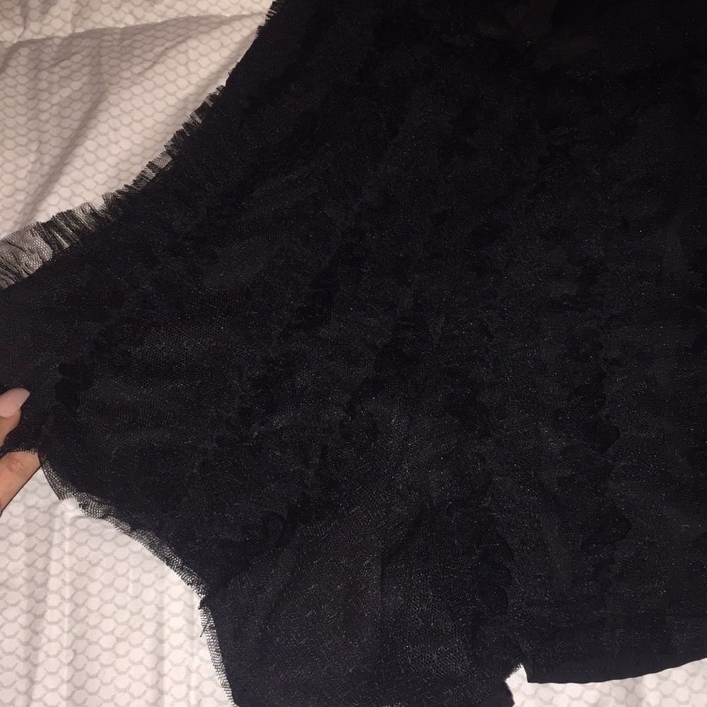 Gorgeous black lace romper - Picture 4 of 4