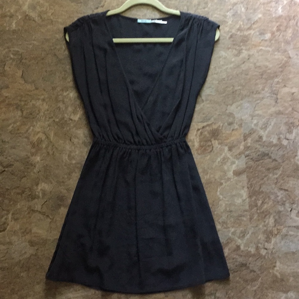 Plunging V neck mini dress 100% Silk