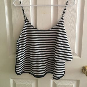 💕 CROP STIPE TOP 💕