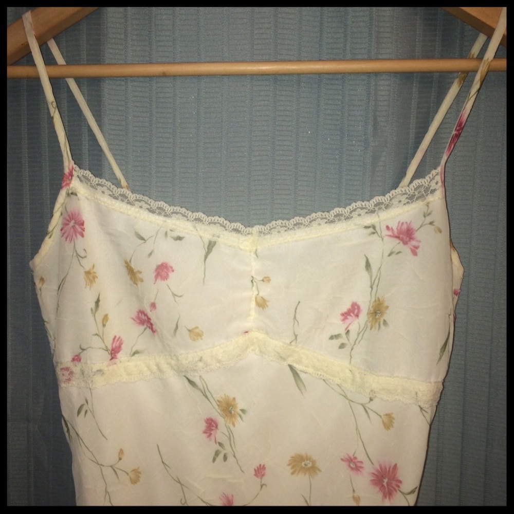 Cream Floral Spaghetti Strap Dress - Picture 4 of 5