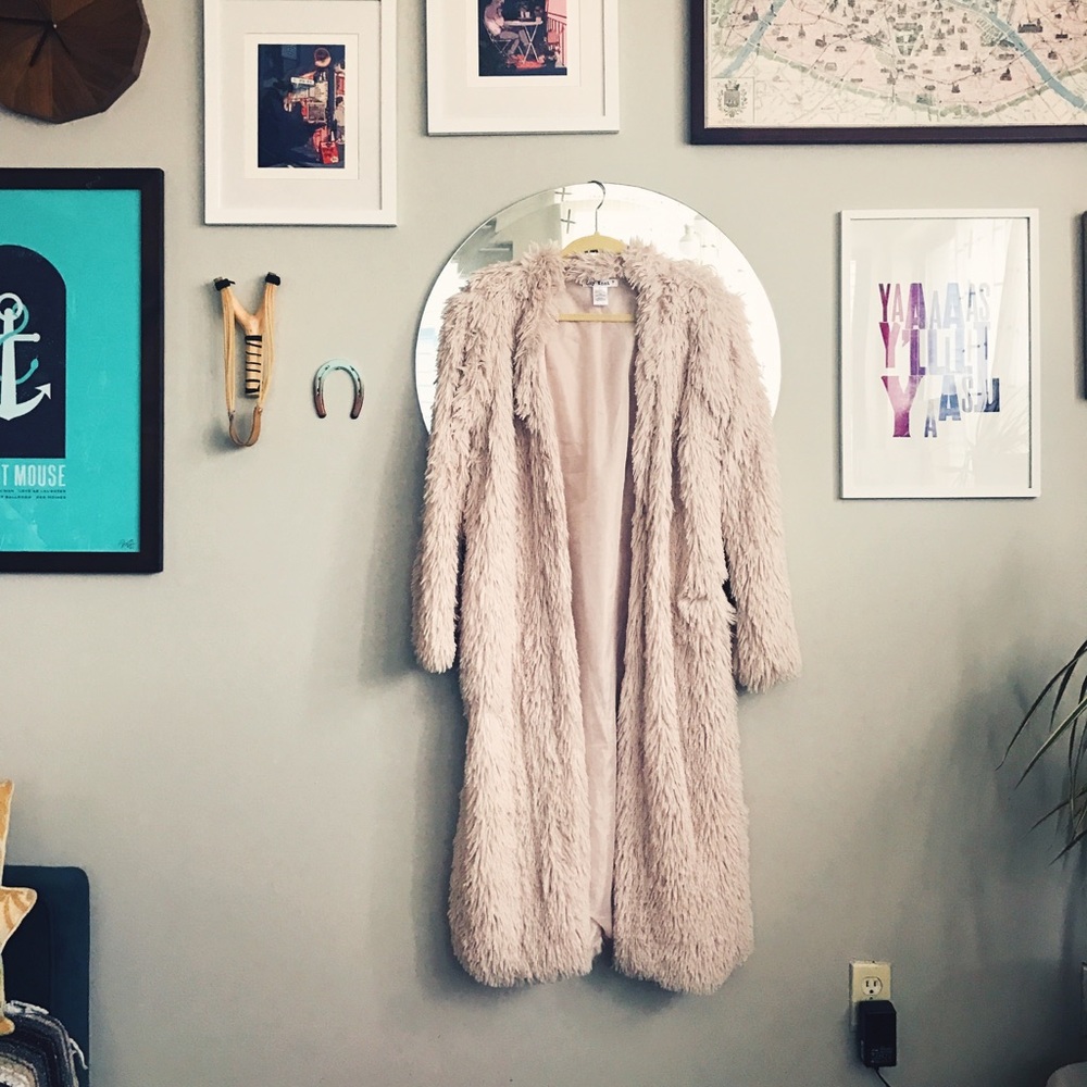 🌸 Millennial Pink Shaggy Coat | SMALL 🌸