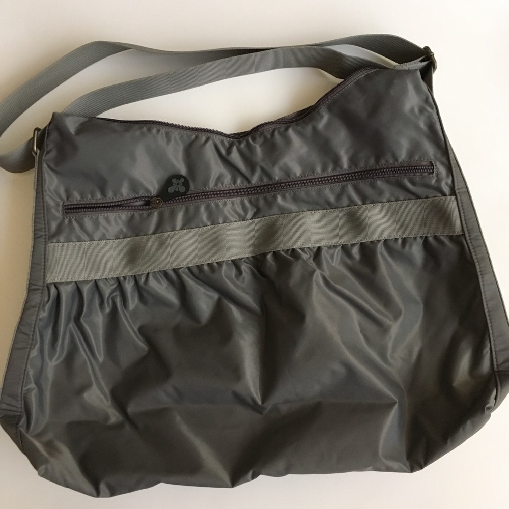 Old Navy handbag(shoulder/crossbody)