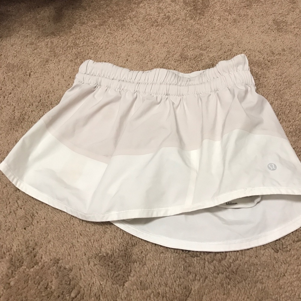 LuLulemon Skirt