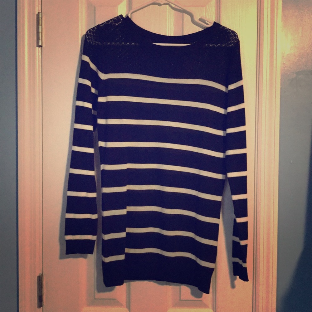 Black & white striped sweater