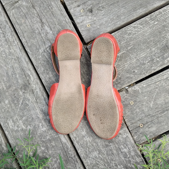 SOLD Seychelles Cayenne Huaraches Sandals Coral - Picture 5 of 6