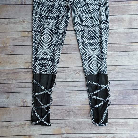 Workout Leggings - Picture 2 of 4