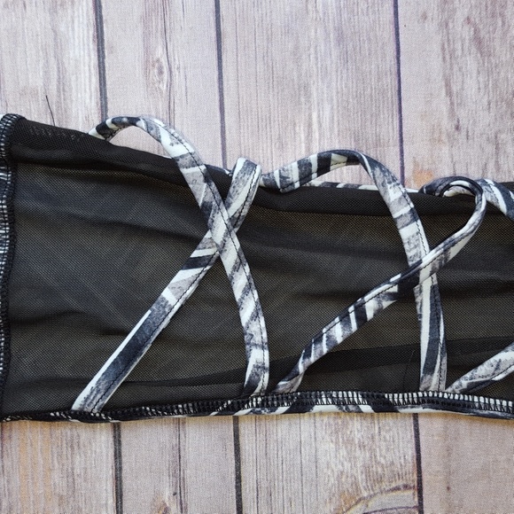 Workout Leggings - Picture 3 of 4