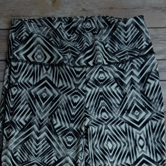 Workout Leggings - Picture 4 of 4