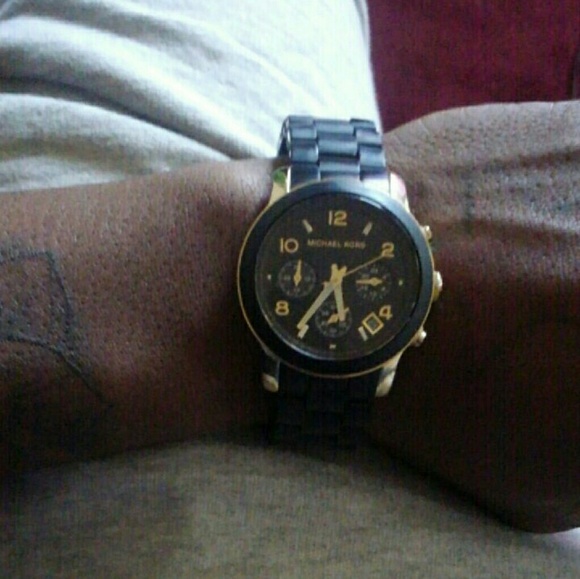 Mk watch