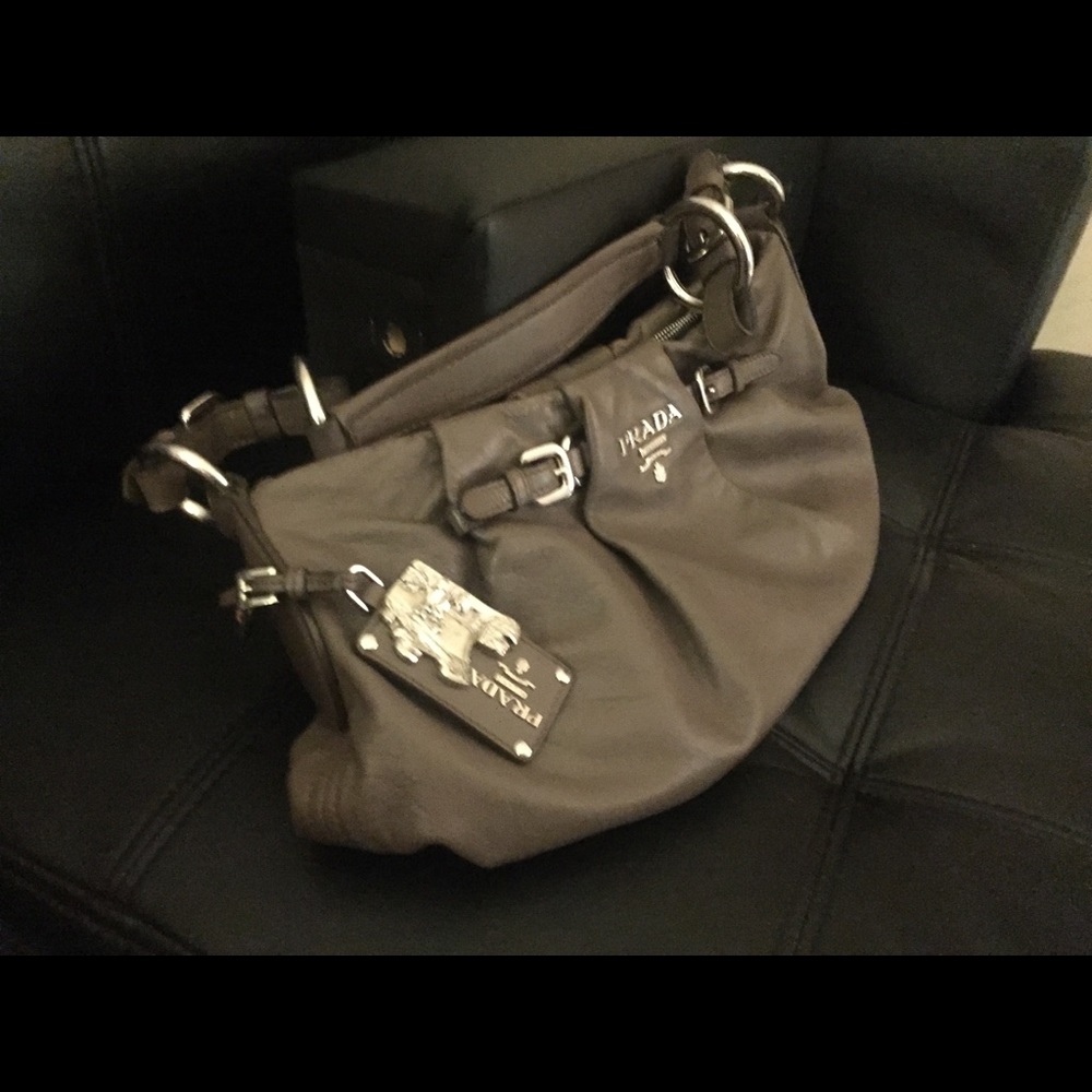 Prada flawless hobo bag 100% authentic paid 600
