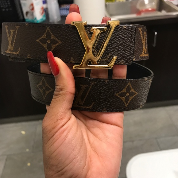 LV Initiales 30MM Reversible Monogram - Picture 2 of 8