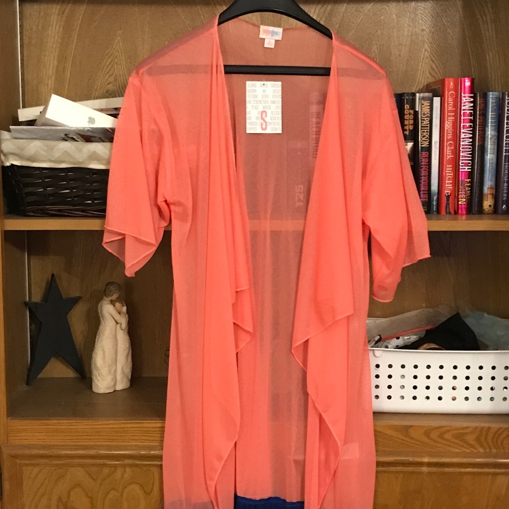 Lularoe Monroe kimono