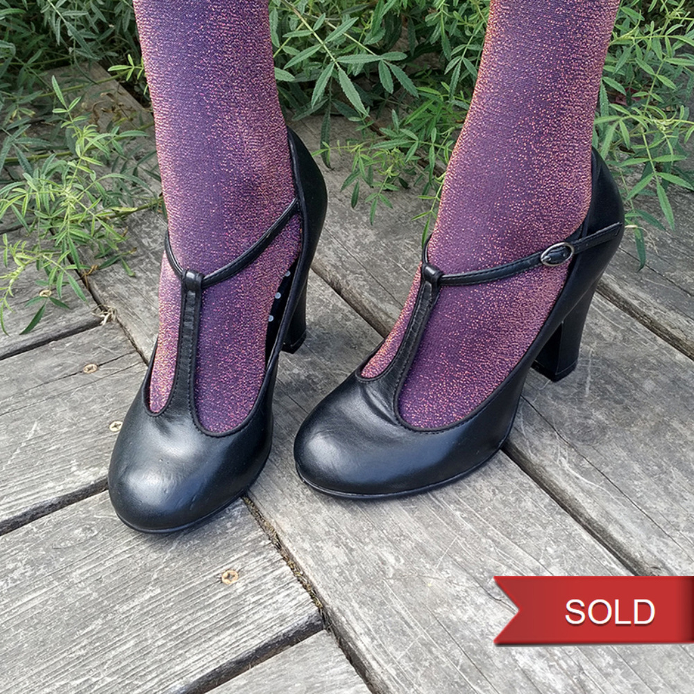 SOLD Vintage Gothic Black Pin Up Mary Jane Heels