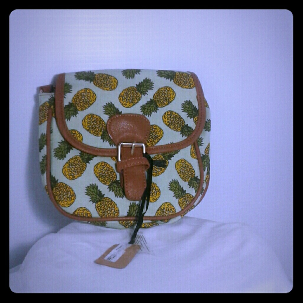 Shoulder bag