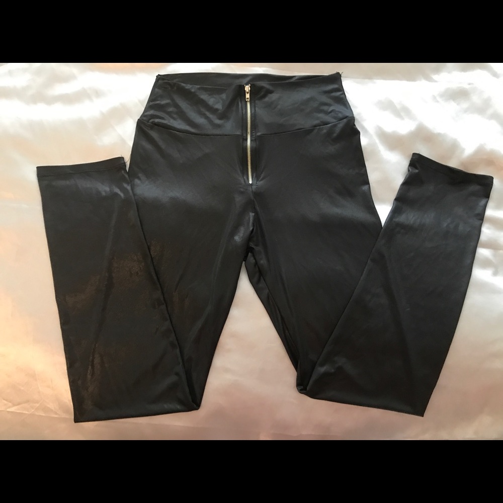 Papaya faux leather leggings