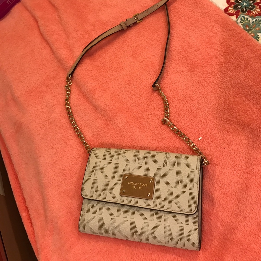 Michael Kors purse