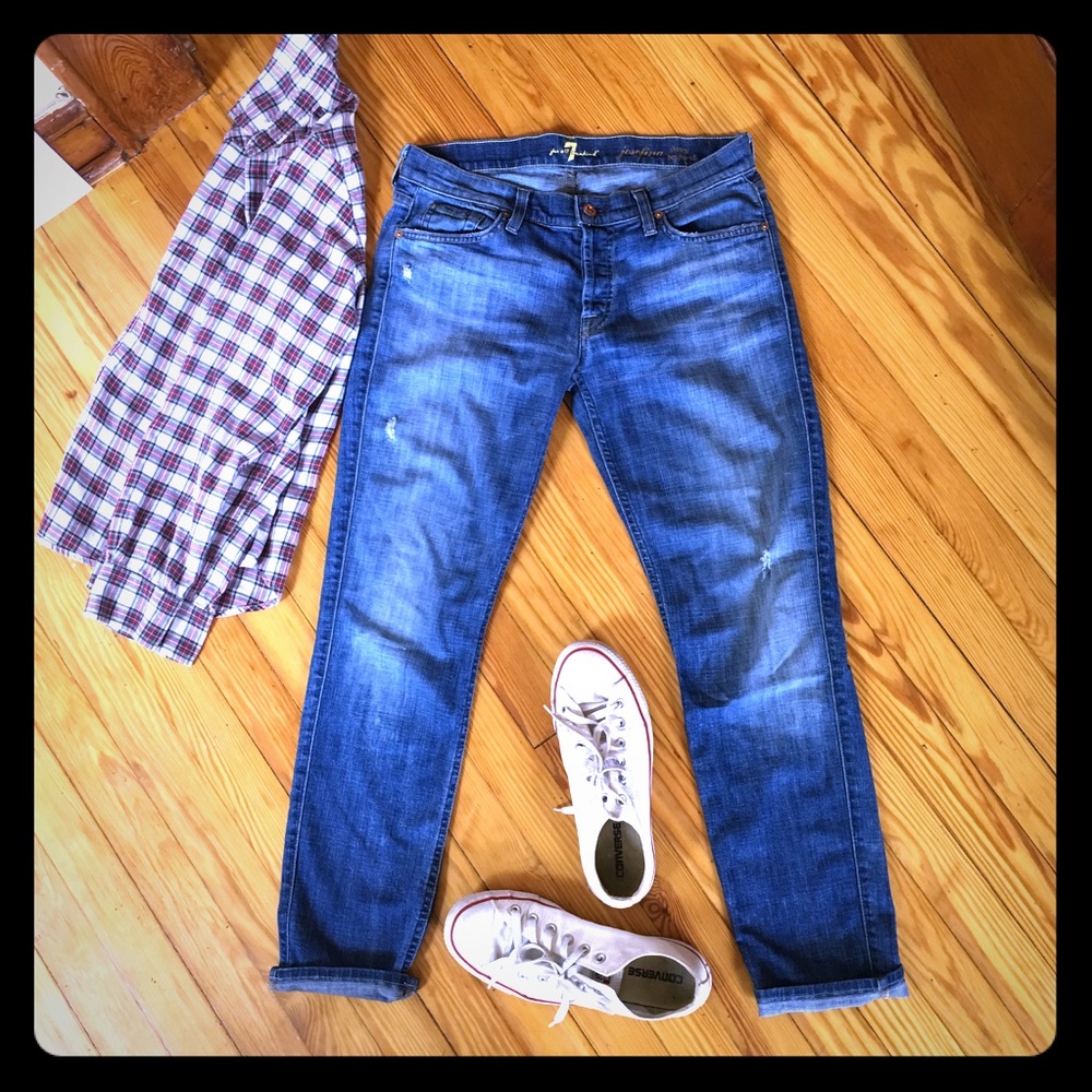 7FAM Josefina Boyfriend  Skinny Jeans Size 28