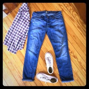 7FAM Josefina Boyfriend  Skinny Jeans Size 28