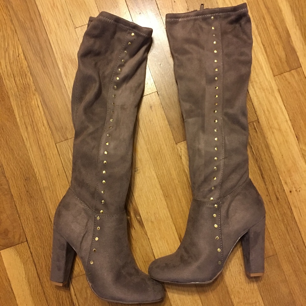 ❌❌SOLD❌❌ NEW studded knee faux suede heel boots